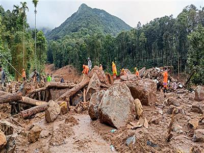 One dead after landslide buries houses near Adimali in Kerala's Idukki