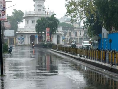 Madhya Pradesh: Rain lashes parts of Ujjain city