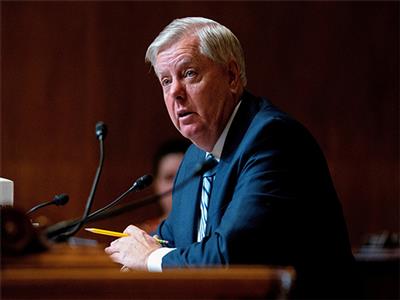 US Senator Lindsey Graham warns land strikes in Venezuela a 