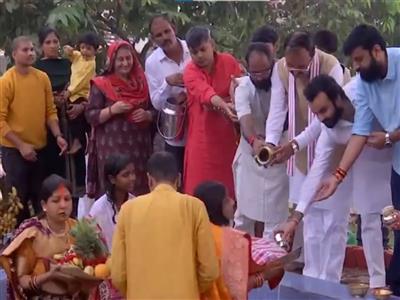 UP Deputy CM performs Chhath Puja rituals in Patna