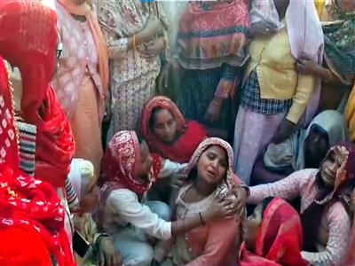 UP: Wailing mothers, sisters of Delhi blast victim seek govt help to raise kids