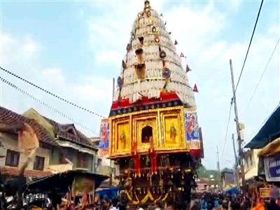 Devotees throng Sabarimala Temple for annual Mandala-Makaravilakku pilgrimage