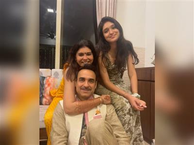 Pankaj Tripathi on daughter Aashi’s stage debut: Watching her rehearse reminds me of my own early days