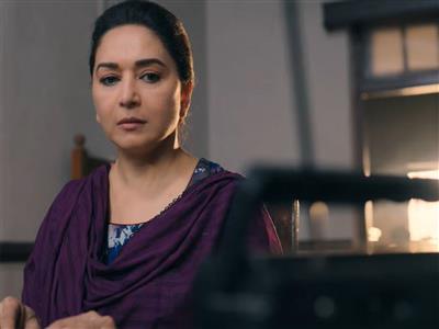 'Mrs Deshpande' teaser: Madhuri Dixit promises 
