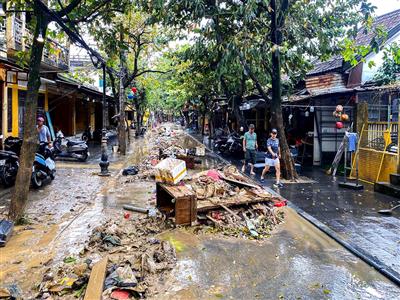 Over 90 people dead in Vietnam floods