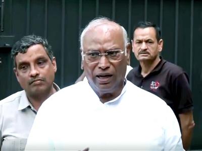 Congress chief Kharge pays tribute to 'Deenbandhu' Chaudhary Chottu Ram on his 144th birth anniversary