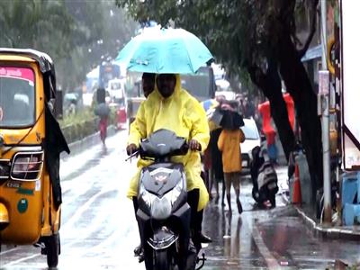 Heavy rains lash Tiruvallur, other districts in Tamil Nadu following Cyclone Ditwah