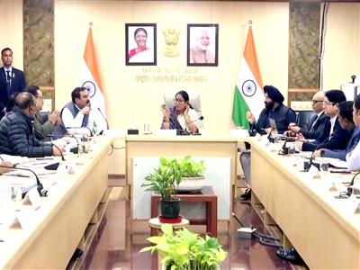 Delhi CM Rekha Gupta chairs meeting to review pollution control measures