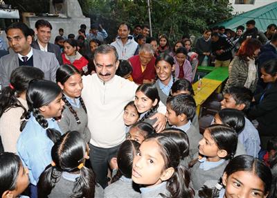 CM interacts with students of Tong-len School in Dharamshala