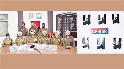 Cross border arms smuggling module busted in Amritsar; Juveinle among six held with 6 Pistols