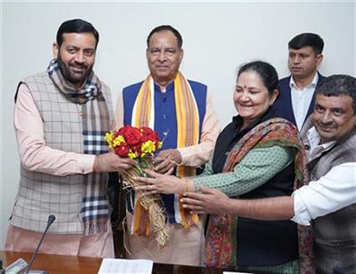 CM Releases Rs 380Cr for Bajra Farmers under Bhavantar Bharpai Yojana