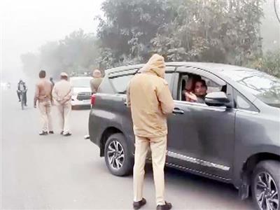 Delhi-NCR Pollution: Officials conduct Vehicle checks to ensure compliance with new directive