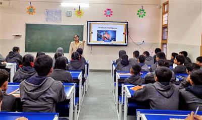 IIIT Una Organizes Career Awareness Session on Artificial Intelligence at PM Shri Kendriya Vidyalaya Saloh Una, Himachal Pradesh
