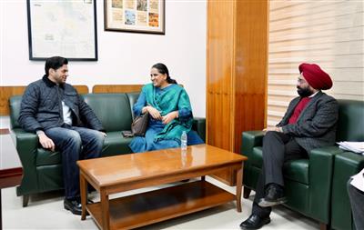 Gulzarinder Singh Chahal assumes office as vice chairman of economic policy and planning board*