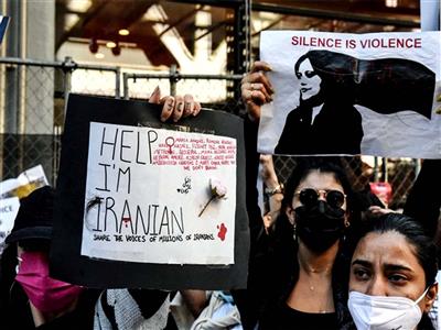 Deadly clashes as protests over economy spread across Iran