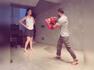 Shruti Haasan inspires with her post break workout: 'Focus, fight, find'