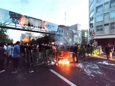 Global internet access will remain restricted until security fully restored, says Iran's cyber authority amid protests