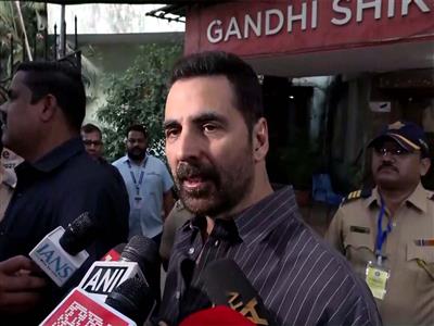 Maharashtra Civic Polls: Akshay Kumar shows up early to cast vote