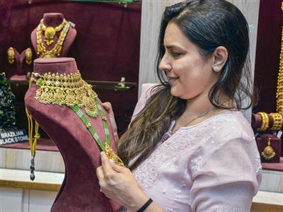 Gold, silver prices surge to fresh highs amid US threats of fresh tariffs on Europe