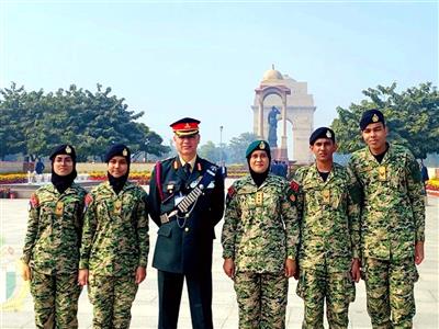 Maldives National Cadet Corps hold official meetings, visit historic sites in India ahead of Republic Day 2026
