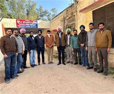 VB nabs Hawaldar red handed accepting bribe of Rs 10k