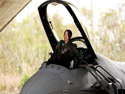 Taiwan detects 9 Chinese aircraft, 8 naval vessels, 1 ship