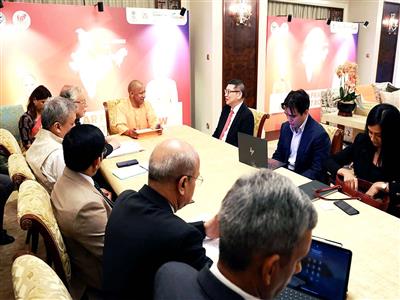 CM Yogi meets GIC CEO, Tamsek chairman during Singapore visit