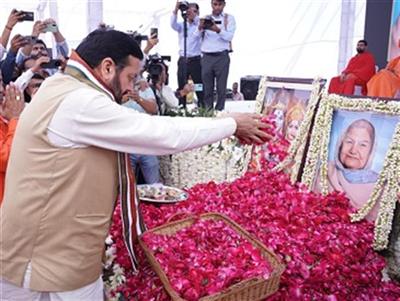 CM pays tribute to Speaker Harvinder Kalyan’s mother