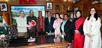 Chairman and Members of HPPSC Call on Governor