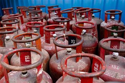 Amid Supply Worries, Govt Calls Underweight LPG Cylinder Claims “Speculative”
