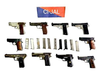 Punjab police busts inter-state illegal arms racket, 10 pistols seized from up accused