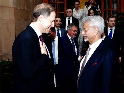 Russia's First Dy Chairman Manturov says Russian firms can scale up oil, LNG supplies to India