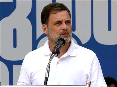 Hidden BJP-RSS-LDF hand influencing Keralam elections: Rahul Gandhi