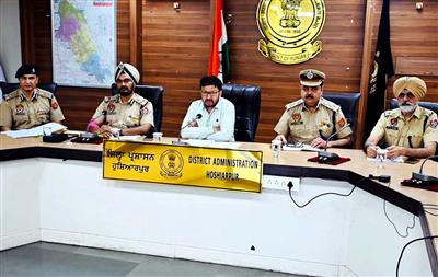 Dr. Ravjot Singh reviews functioning of Prisons Department, holds meeting with Jail Superintendents