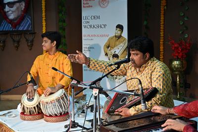 A Workshop-cum-Lecture Demonstration by Sh. Parveen Kashyap