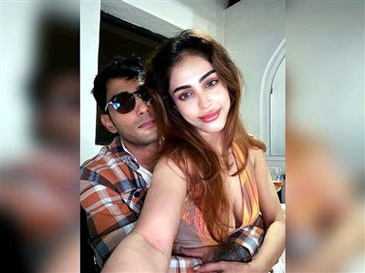 Prateik Smita Patil wishes Priya Banerjee: ‘My partner in crime & goof’