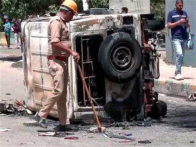 UP Police arrest two people involved in Noida workers' protest