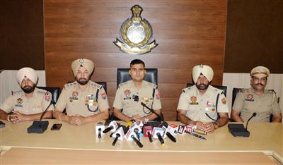 Four linked to foreign-based narcotics and arms module held with 9.9 kg heroin, 2 pistols
