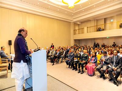 Defence Minister Rajnath Singh attends Indian community event; Interacts with Indian diaspora at Embassy in Berlin