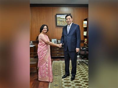 MEA Secy (South) holds talks with Chinese Special Envoy on recent developments in Middle East