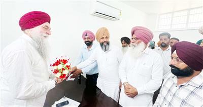 Employees Association of Cooperation Department meet Speaker Sandhwan for their legitimate demands