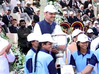 Maharashtra CM Fadnavis attends closing ceremony of 36th State Police Sports Competition