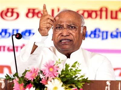 Labour codes great setback for workers, only benefit PM's industrialist friends: Congress President Kharge