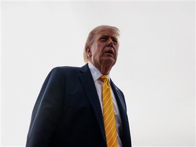 Trump says US SC justices should be 