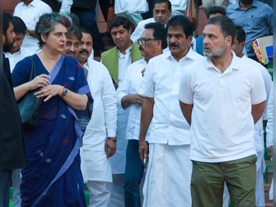 Kerala CM tussle: Posters in Wayanad against Rahul, Priyanka for 'promoting' KC Venugopal