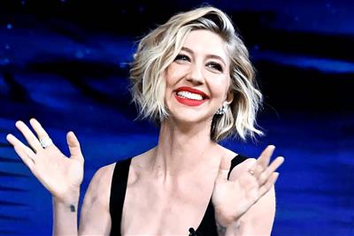 Heidi Gardner, William H Macy to star in dramedy 'The Swimming Lesson'