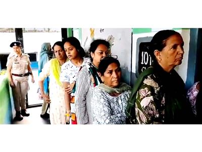 Chamba: First phase polling for Panchayati Raj polls across 676 wards begins