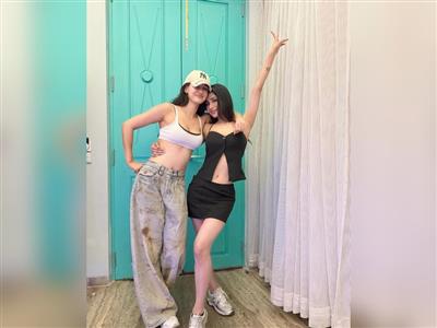 Mouni Roy puts up a post missing ‘little sister’ Disha Patani, later deletes it