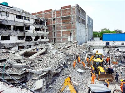Delhi: 6 killed, 7 injured in Said-ul-Azaib building collapse; FIR under culpable homicide registered