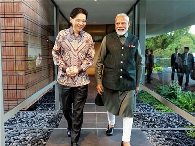 'Look forward to strengthen ties': Singapore PM extends wishes to PM Modi on historic 12-year tenure